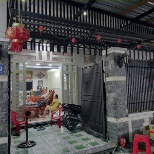bán gấp nhà ở xuân thới sơn , hóc môn 80m2/ 3tỷ , nhà sạch đẹp mới , sổ hồng riêng