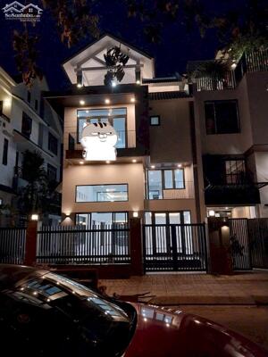 Biệt thự đơn lập KDC Gia Hoà đối diện công viên 2hecta