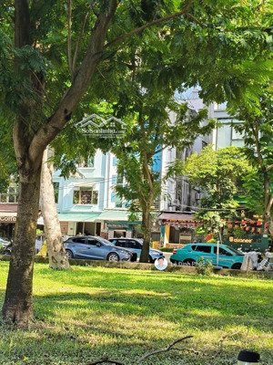 tòa nhà mặt phố, view hồ, 2 vỉa hè 5m, 60m2x6t, mt 6m, lo góc, kinh doanh sầm uất, 24 tỷ