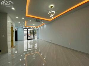  CHO THUÊ NGUYÊN CĂN 6 TẦNG PHỐ CÁT CỤT , CÓ THANG MÁY - GẦN NGUYỄN ĐỨC CẢNH