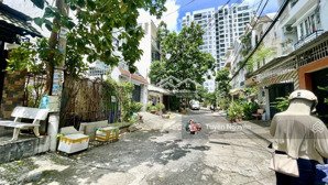 gấp - nhà 4 tầng mặt tiền đs6 ngay khu ven sông p.hiệp bình chánh 90m2(5x18m) khu đáng sống