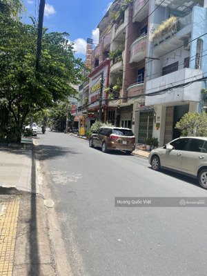 cóng bank - hxh lê quang định - 4 tầng st - 5pn5vs - 68m2(4x17) - nhà đẹp. giá: 8.98 tỷ