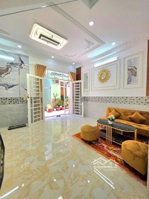 bán nhà huỳnh tấn phát, 3,25 tỷ, 40m2, 3pn, mặt tiền rộng, tt nb