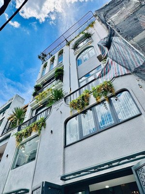 bán nhà siêu đẹp 163 thành thái, p.14, q.10, 80m- giá 4 tỷ 650, hđ thuê 28tr/th - sổ hồng riêng