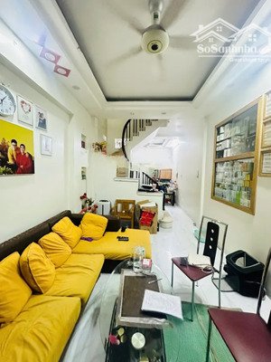 bán nhà quận cầu giấy, giá 6.5 tỷ - nhà 5 tầng hoàng quốc việt gần trần quốc hoàn, nguyễn văn huyên