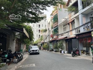 bán nhà 4 tầng, hẻm xe hơi thông,lạc long quân,p10,q10,diện tích 84 m2,giá 12 tỷ còn thương lượng