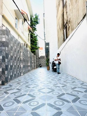 bán nhà riêng tại phố đồng thiện, 3,95 tỷ, 45m2, 4pn, 3wc, 4 tầng