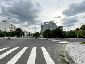 Góc 2MT ngay cổng khu dân cư an thiên lý ngang 11mét