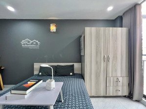 căn studio mới đẹp, có ban công thoáng full nội thất trung tâm bình thạnh