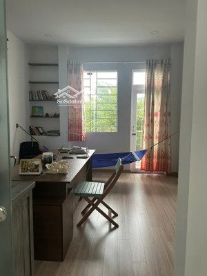 bán nhà mặt phố trần thánh tông, 9,5 tỷ, 56m2, hàng hiếm tại giá siêu hời