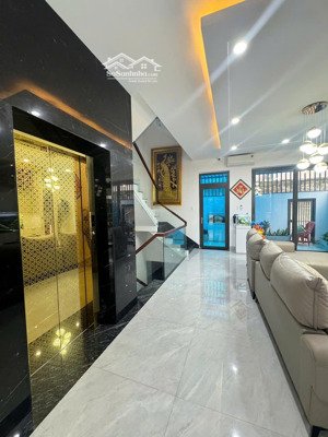 chính chủ cho thuê saigon mysterry villas full nội thất thang máy cao cấp