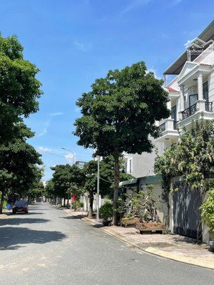 cho thuê nhà riêng 3pn, 3wc tại kđt phúc đạt, 9 triệu, 64m2