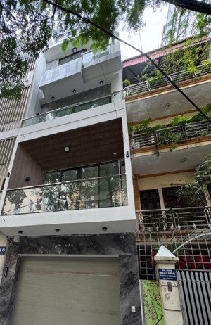 trần quang diệu - hoàng cầu - nhà đẹp ngõ rộng - 6 tầng thang máy - nội thất xịn xò