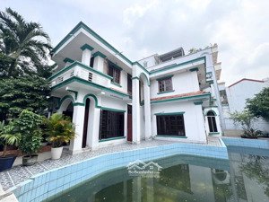 bán biệt thự 3 tầng tại đông hưng thuận 2, 86 tỷ, 1037m2, giá siêu hời