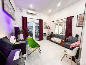 chính chủ bán gấp nr 2 tầng, 100m2 tại cách mạng tháng tám, q3, hcm, 14 tỷ