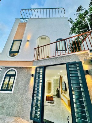 lô góc thông thoáng, sát mặt tiền - khu làng đh xvnt, ung văn khiêm, bình thạnh - 41m2 - 2 tầng đẹp