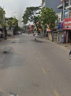 bán nhà mặt phố ngô gia tự , hải an . dt 111m thực tế 150m , mt 6m . lh mr.đông 