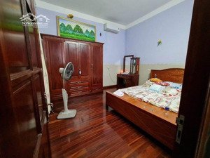 bán nhà mặt tiền linh chiểu thủ đức ngang hiếm 5.5m