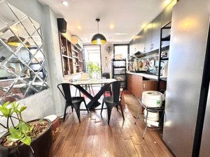 hai thoáng. bán nhà phố chính kinh, 32m. 5 tầng, nhà dân xây kiên cố như ảnh