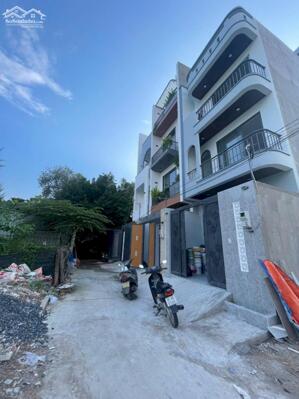 Bán nhà 4 tầng 66m2 đất HXH đường 24, P. Linh Đông, Thủ Đức
