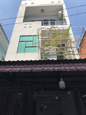 hẻm 2/ 4m đường quang trung p14, dt:4.5*14m 3 lầu giá 5.85 tỷ tl