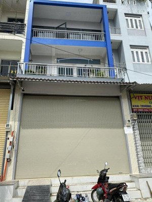 bán nhà hẻm 6m đường phạm viết chánh,q1. dt : 4x20m. 4 lầu. thuê 50tr. chỉ 19 tỷ