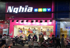 siêu phẩm nhà mặt tiền đường chợ lớn, quận 6 - dt: 10x20m - hđt: 100tr - giá 45 tỷ