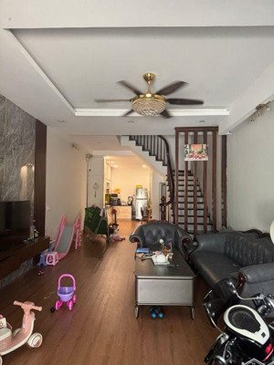 bán nhà phân lô lạc trung - tt quận hbt - vỉa hè - ô tô tránh - kinh doanh - dt 75m2 - mt 5 mét