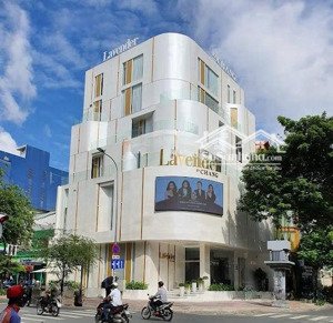 vip tòa nhà góc 2 mặt tiền hồ bá kiện p. 15 quận 10, dt: 9x21m, hầm 6 tầng, hđt: 150tr, giá: 39tỷ