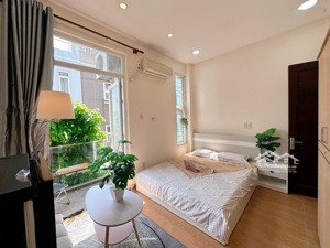 cho thuê phòng 30m2 có ban công, cửa sổ lớn gần emart phan văn trị bình thạnh gần gò vấp phú nhuận