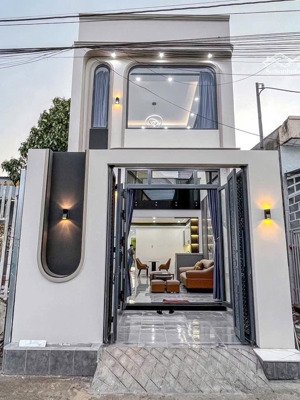 bán gấp nhà 1 lầu 1 trệt giá 5 tỷ