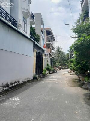 Bán Lô Đất Nền Thổ Cư- Ngay Chợ Long Trường, 70m2 Giá 3,6 tỷ tl