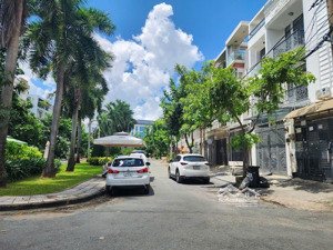 đặng thùy trâm, bình thạnh - nhà đẹp view công viên, ngay cổng đh văn lang - 14,9 tỷ tl