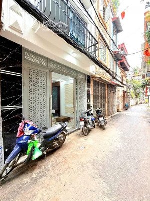 hàng hiếm tại trương định, 11,3 tỷ, 42m2, 5pn, 4wc, hoàng mai, hà nội