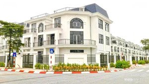 siêu biệt thự hiếm nhất thị trường! mặt đường vành đai 3.5 - trực diện là 30 toà chung cư cao cấp!