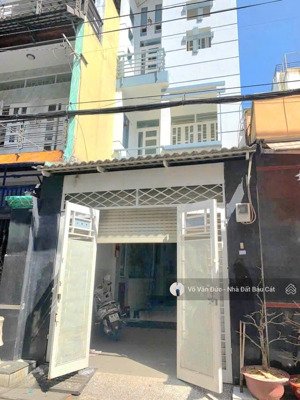 bán nhà mặt tiền chu văn an- phường tân thành- tân phú. dt 3.9x15- đúc 2 lầu- chỉ 8.2 tỷ giá cực rẻ