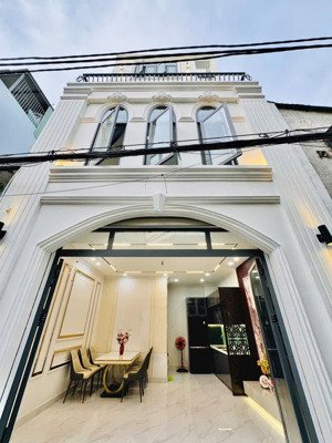 bán nhà hẻm xe hơi sau lưng căn mặt tiền đường nguyễn du,p.1, 5 x 8, 4 tầng giá 6.95 tỷ tl