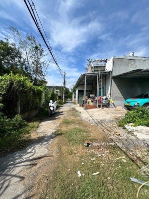 dãy phòng trọ 17 phòng, sẵn dòng tiền đường vườn lài, dt 368m2 (11 x 35), gần cầu sắt giáp gò vấp.