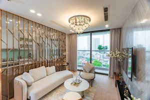 em thùy cập nhập quỹ căn hộ cho thuê discovery complex 2-3 ngủ giá 17tr/ lh: 