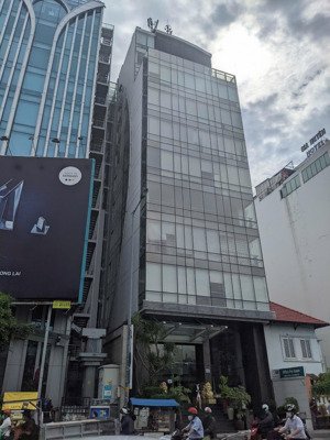 hạ giá mặt tiền ung văn khiêm, quận bình thạnh - dt 10x65m nở hậu - 620m2 - hầm 7 tầng - giá 76tỷ