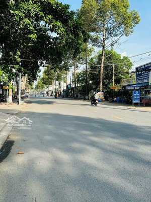 nền kho xưởng mặt tiền đường phạm hữu lầu, phường 6, thành phố cao lãnh, đồng tháp. 