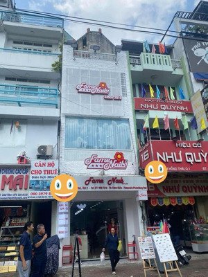 siêu mt phạm hồng thái p.bến thành q1 đối diện new word