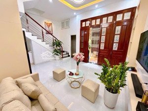 thịnh quang dt 31 m 5 tầng mặt tiền 5 m giá 7.75 tỷ trung tâm đồng đa ngã 4 sở- full nội thất