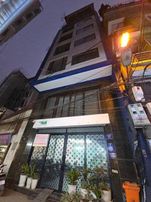 bán tòa nhà căn hộ dịch vụ nam từ liêm 110m2x9 tầng,thang máy - ôtô tránh - dòng tiền 1.5tỷ/ năm
