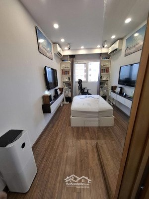 bán gấp chung cư vip1 ct2b nghĩa đô hoàng quốc việt, bắc từ liêm. 76m2 2pn. 7,63 tỷ