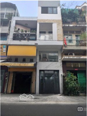 nhà bán mặt tiền chính chủ giá rẽ đường nhật tảo o8q10 giá bán 10,5 tỷ