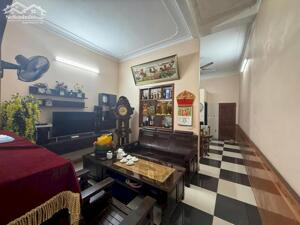 SIÊU PHẨM NHÀ 4 TẦNG NHÌN VƯỜN HOA PHỐ NGUYỄN LONG BẢNG, ĐẠI PHÚC