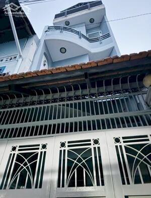 Bệnh Viện Gia Định, 4 Tầng 5PN 45m2 P7 Phú Nhuận, giá 6.x ty