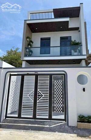 BÁN NHÀ 1 TRỆT 1 LẦU SỔ RIÊNG THỔ CƯ CHƯA ĐẾN 2 TỶ