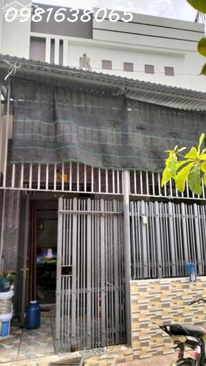 Nhà đẹp giá rẻ tại Cồn Dê, Nha Trang – 1 trệt 1 lửng, ở ngay, gần chợ Đầm